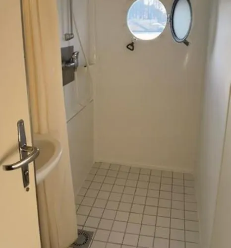 Shipotel-Berlin Gmbh, Shipotel Eastern & Shipotel Western Hotel