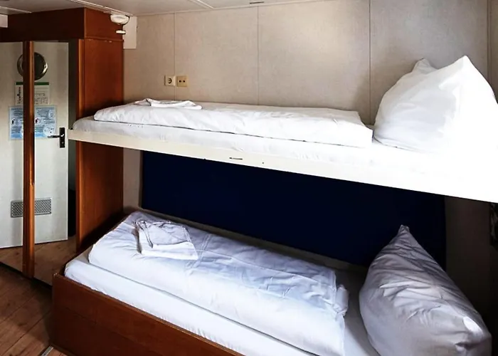 Shipotel-Berlin Gmbh, Shipotel Eastern & Shipotel Western Hotel Berlin