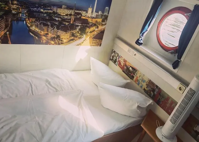 Shipotel-Berlin Gmbh, Shipotel Eastern & Shipotel Western 2* Berlin