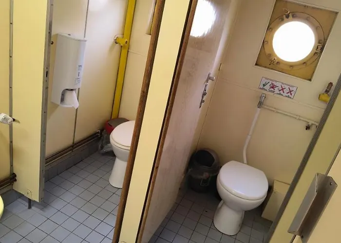 Shipotel-berlin Gmbh, Shipotel Eastern & Shipotel Western 酒店 2*