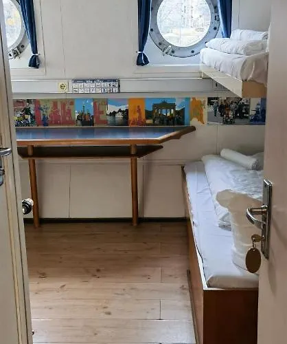 Shipotel-berlin Gmbh, Shipotel Eastern & Shipotel Western 酒店 2*