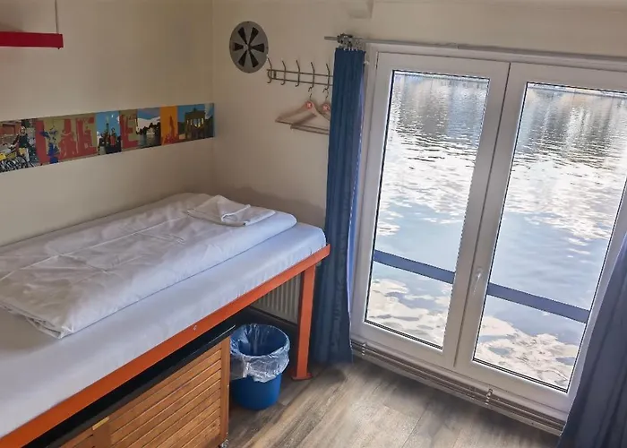 Shipotel-berlin Gmbh, Shipotel Eastern & Shipotel Western