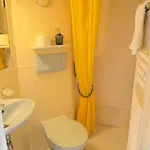 Shipotel-berlin Gmbh, Shipotel Eastern&shipotel Western 2* Berlin