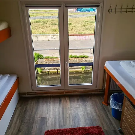 Отель Shipotel-berlin Gmbh, Shipotel Eastern & Shipotel Western 2*