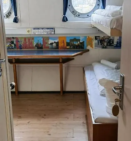 Shipotel-berlin Gmbh, Shipotel Eastern & Shipotel Western Отель 2*