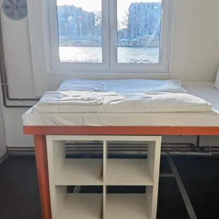 Shipotel-berlin Gmbh, Shipotel Eastern & Shipotel Western Отель