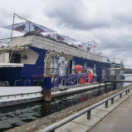 Shipotel-berlin Gmbh, Shipotel Eastern & Shipotel Western 2*