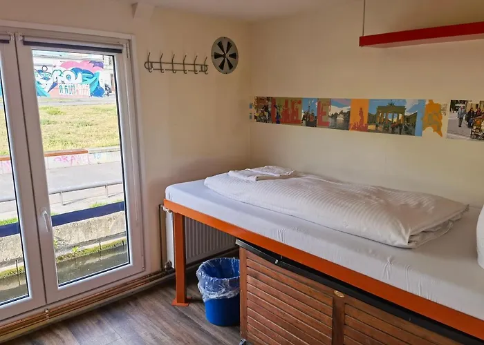 Hotel Shipotel-berlin Gmbh, Shipotel Eastern & Shipotel Western 2*