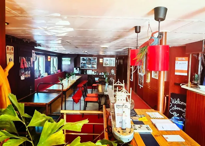 Shipotel-berlin Gmbh, Shipotel Eastern & Shipotel Western Hotel Berlin