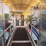 Shipotel-berlin Gmbh, Shipotel Eastern & Shipotel Western