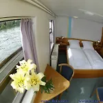 Shipotel-berlin Gmbh, Shipotel Eastern & Shipotel Western Hotel