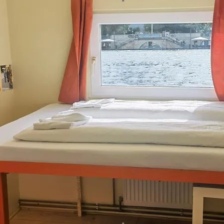 Shipotel-Berlin Gmbh, Shipotel Eastern & Shipotel Western Hotel Berlin