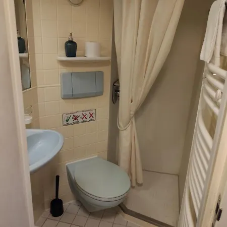 Shipotel-berlin Gmbh, Shipotel Eastern & Shipotel Western 2*