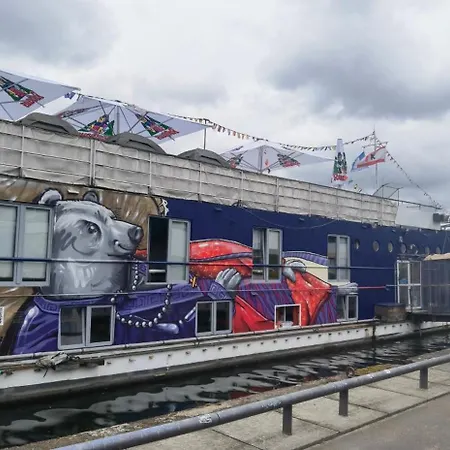 Shipotel-berlin Gmbh, Shipotel Eastern & Shipotel Western 2* Berlín