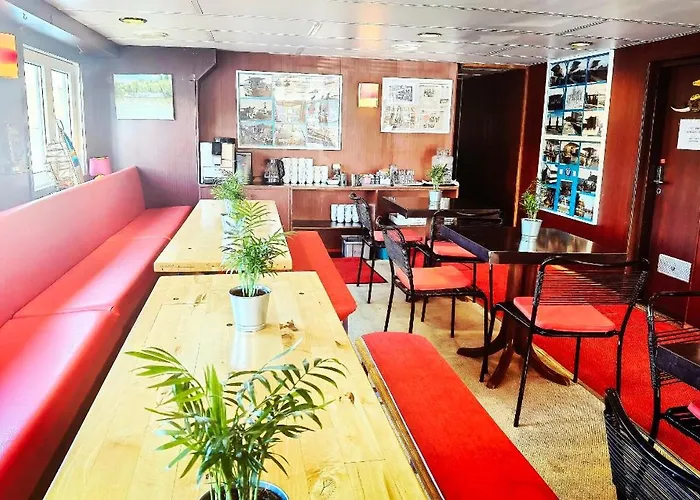 Shipotel-berlin Gmbh, Shipotel Eastern & Shipotel Western 호텔 2*